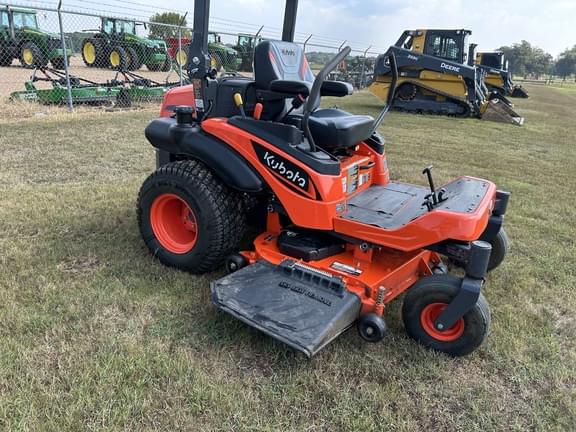 Image of Kubota ZG327 equipment image 4