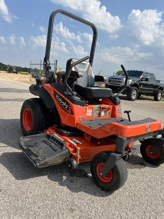 Image of Kubota ZG327 equipment image 2