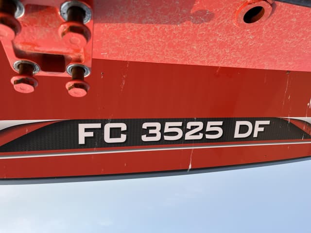 Image of Kuhn FC3525DF equipment image 3