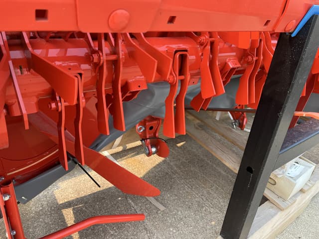 Image of Kuhn FC3525DF equipment image 2