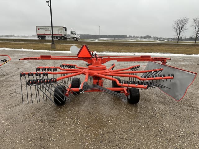 Image of Kuhn GA 4230T equipment image 3