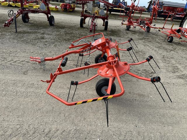 Image of Kuhn GF222T equipment image 1