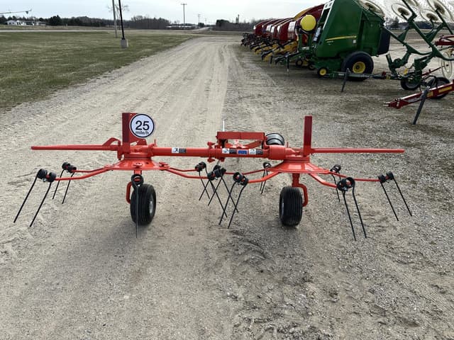 Image of Kuhn GF222T equipment image 3