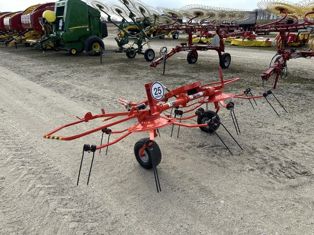 Image of Kuhn GF222T equipment image 2