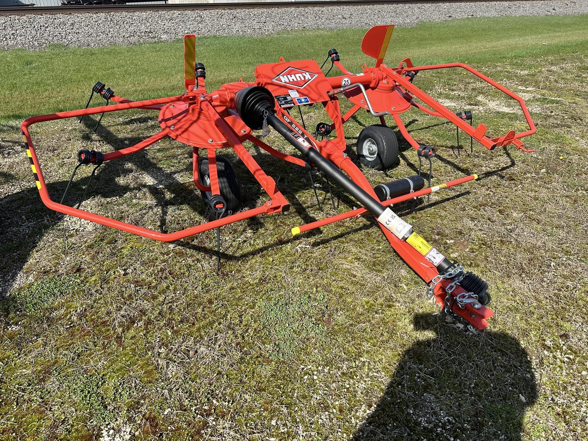 2025 Kuhn GF222T Equipment Image0