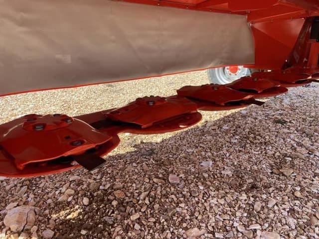 Image of Kuhn GMD 3551 TL equipment image 2