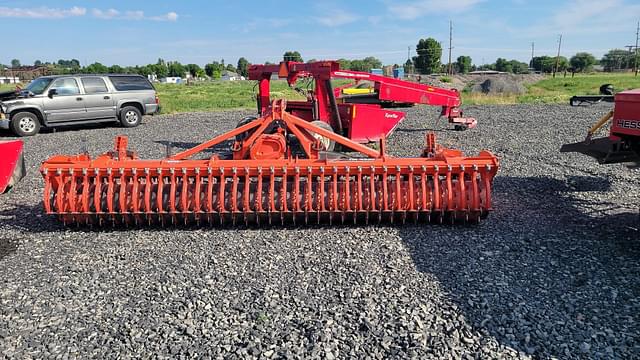 Image of Kuhn HR4530 equipment image 1