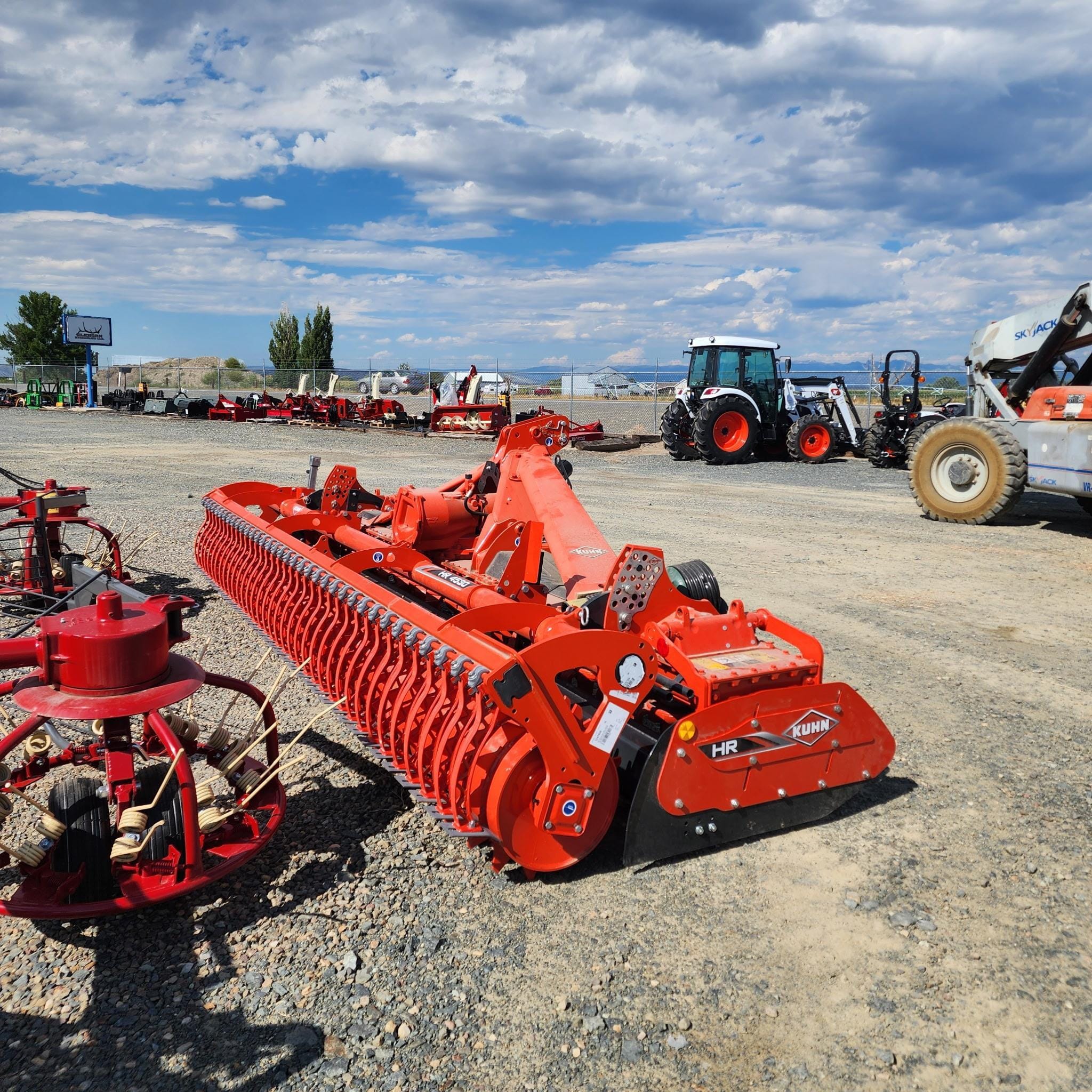 2025 Kuhn HR4530 Equipment Image0