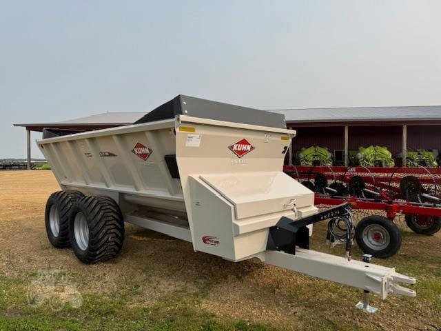 2025 Kuhn Knight SLC126 Equipment Image0
