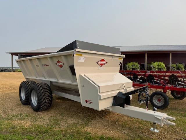 2025 Kuhn Knight SLC126 Equipment Image0