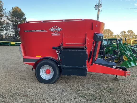 Image of Kuhn Knight VT 244 equipment image 1