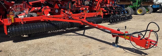 Image of Kuhn Krause 4400 equipment image 3