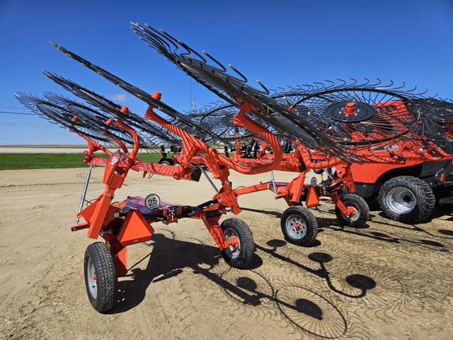 Image of Kuhn SR110GII equipment image 4