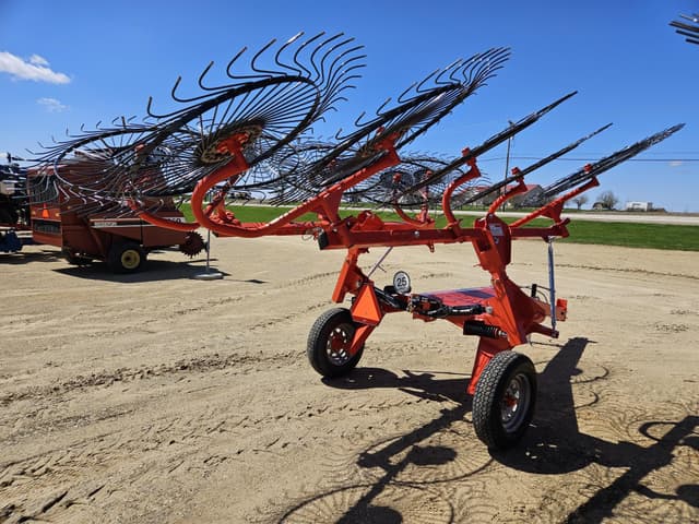 Image of Kuhn SR110GII equipment image 2