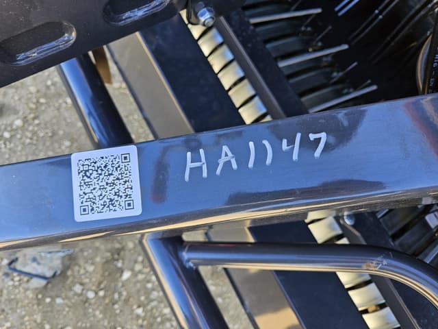 Image of Kuhn VB3260 equipment image 4