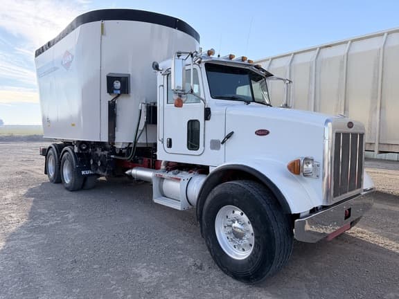 Image of Peterbilt 357 equipment image 1