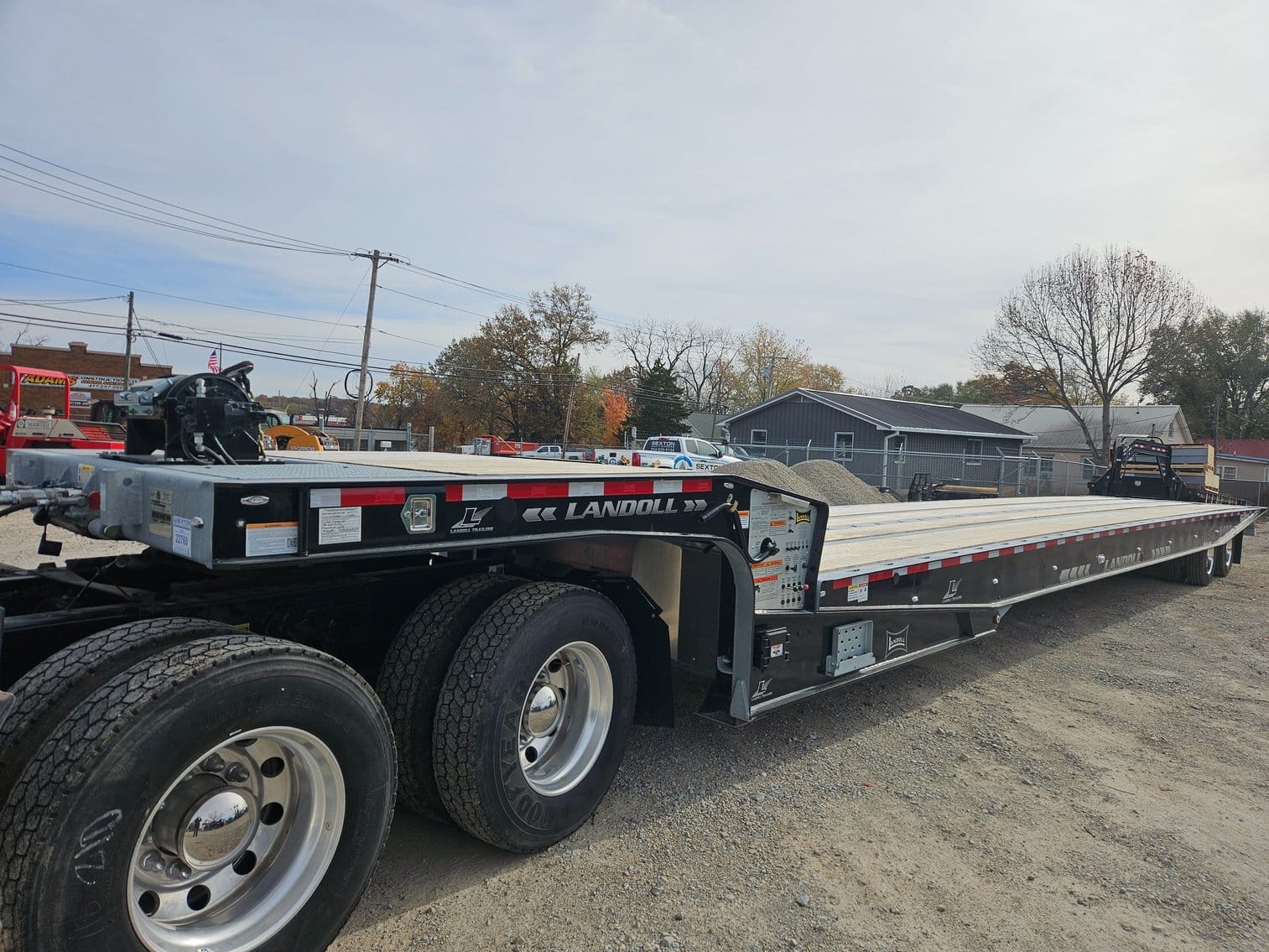 Main image Landoll 440B