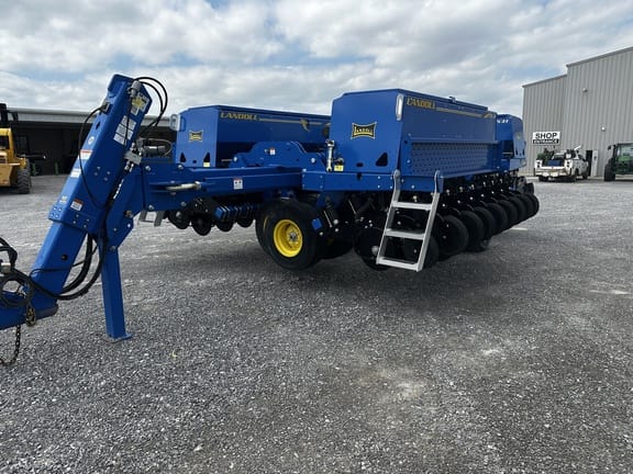 2025 Landoll 5531 Equipment Image0