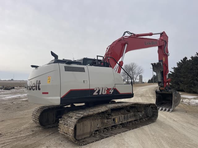 Image of Link-Belt 210X4 equipment image 3