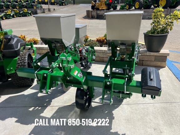 2025 LMC Undetermined Equipment Image0