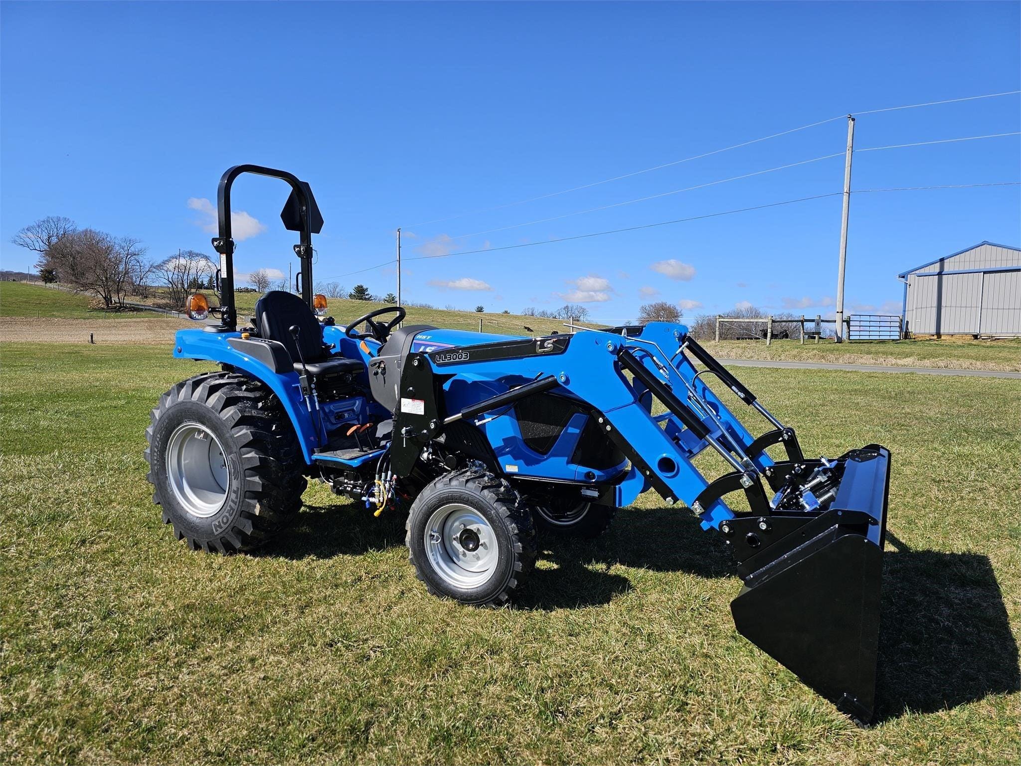 2025 LS MT232HE Equipment Image0