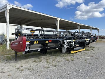 Main image MacDon FD235