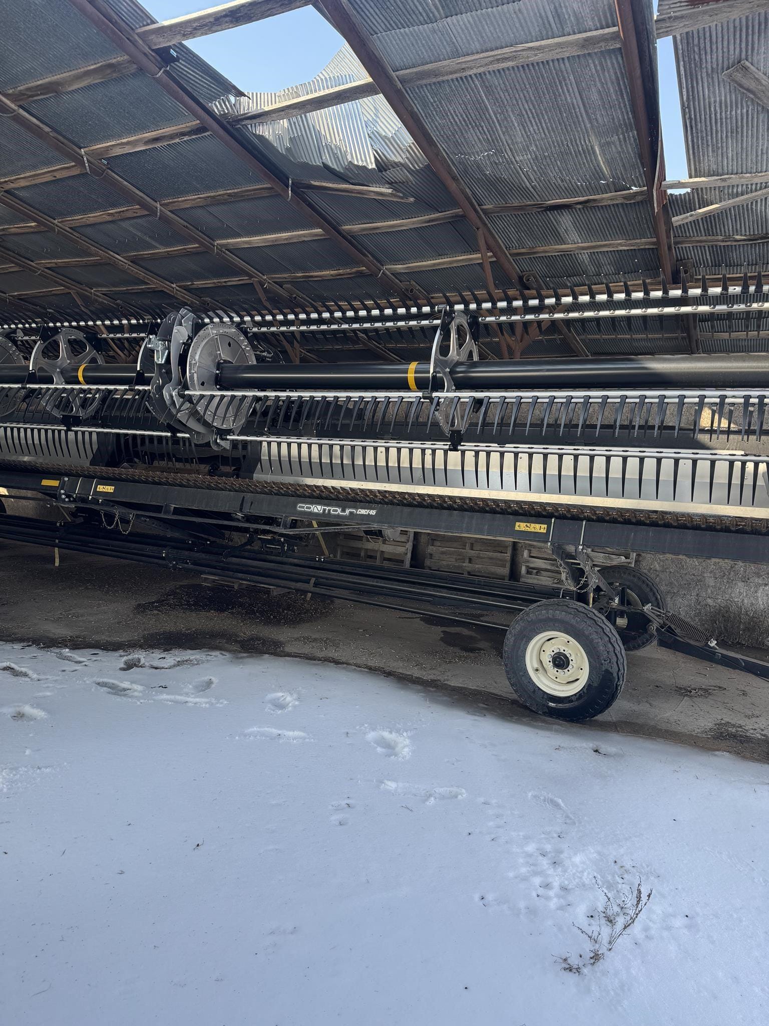 2025 MacDon FD240 Equipment Image0