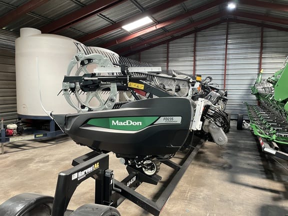 2025 MacDon FD235 Equipment Image0
