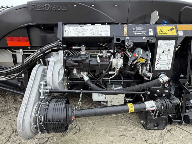 Image of MacDon FD245 equipment image 1