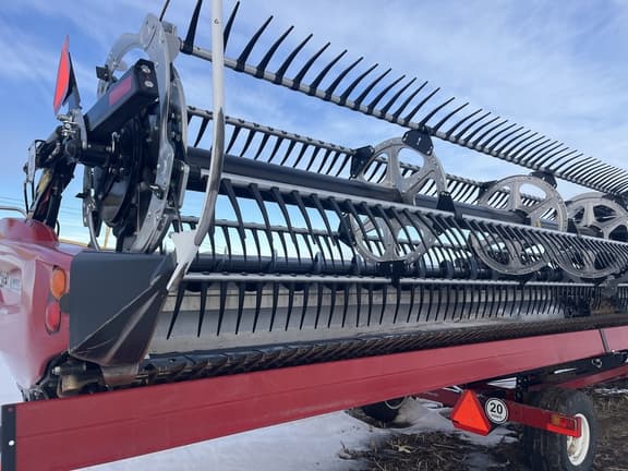 Image of MacDon FD250 Plus equipment image 1