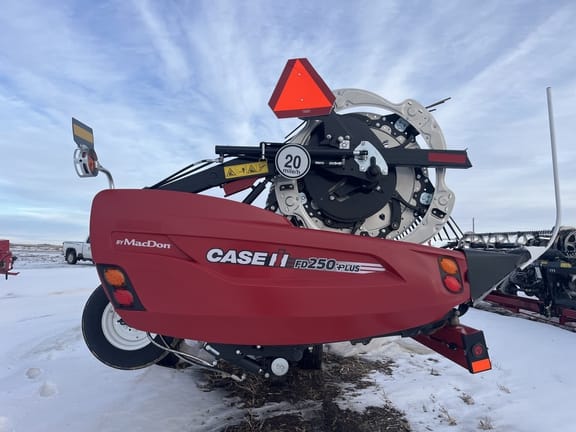 2025 MacDon FD250 Plus Equipment Image0