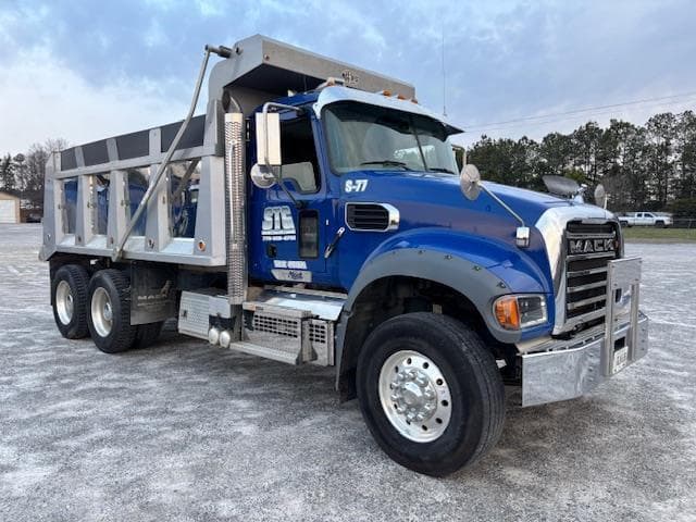 Image of Mack Granite 64FR equipment image 2