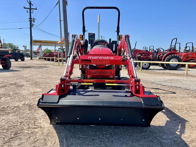 Image of Mahindra 1120 HST equipment image 1
