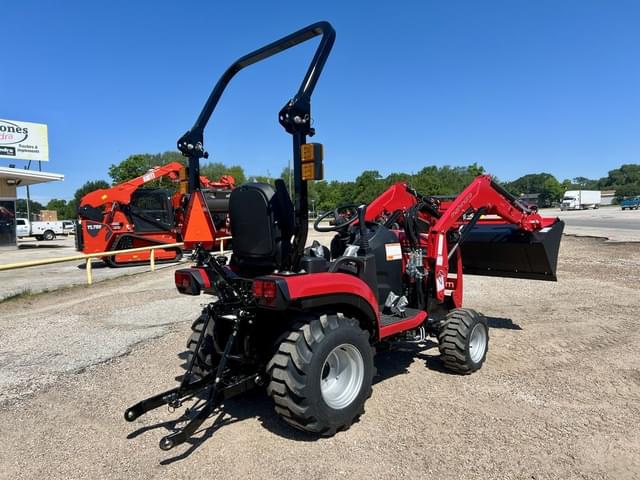 Image of Mahindra 1120 HST equipment image 2