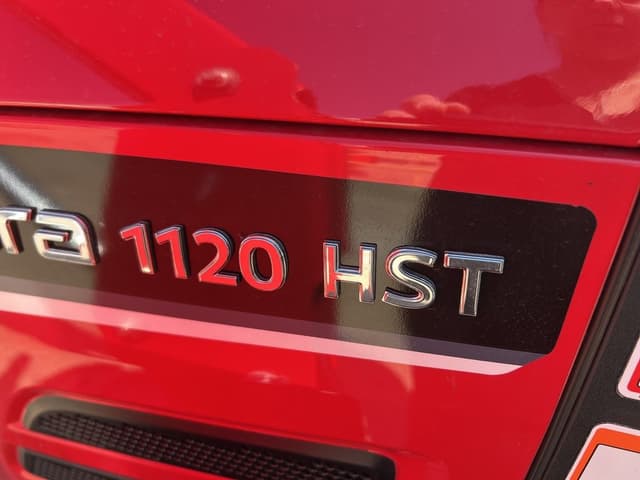 Image of Mahindra 1120 HST equipment image 4