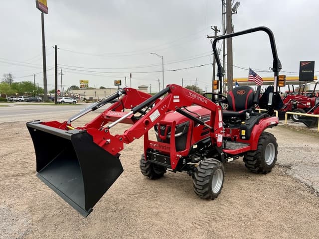 Image of Mahindra 1120 HST equipment image 1