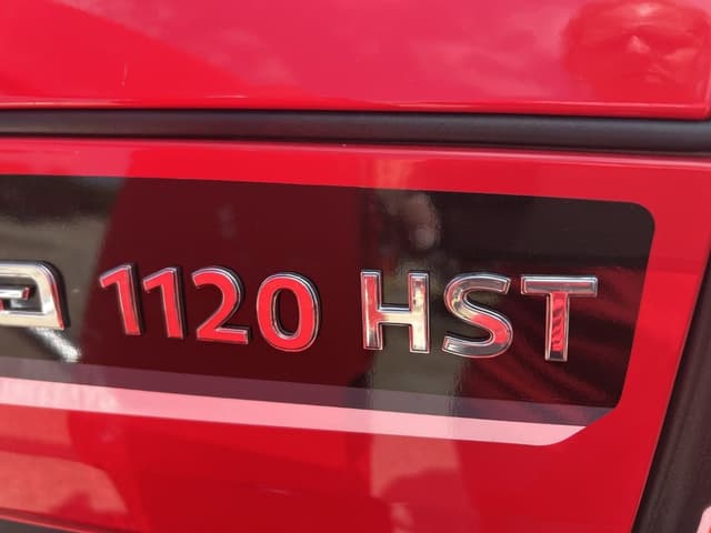 Image of Mahindra 1120 HST equipment image 4
