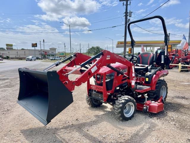 Image of Mahindra 1120 HST equipment image 1