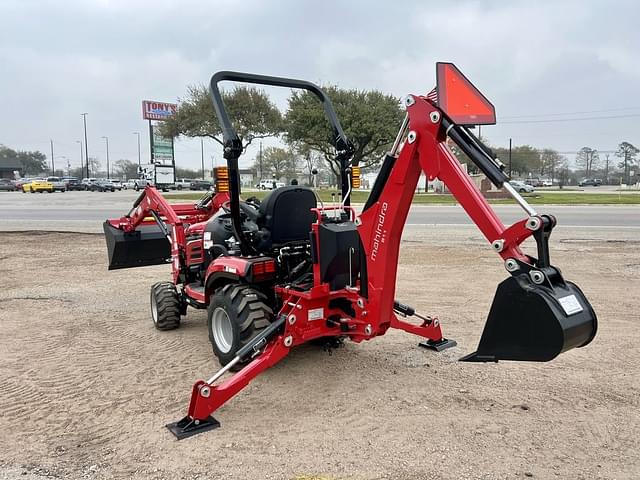 Image of Mahindra 1120 HST equipment image 3