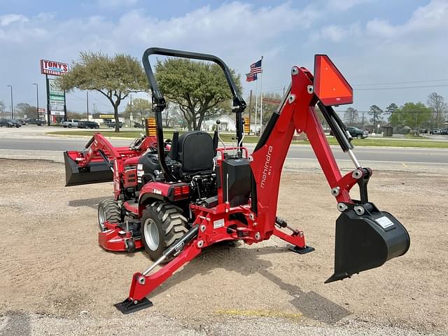 Image of Mahindra 1120 HST equipment image 3