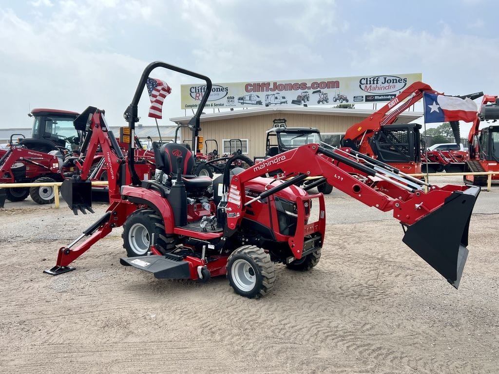 Main image Mahindra 1120 HST