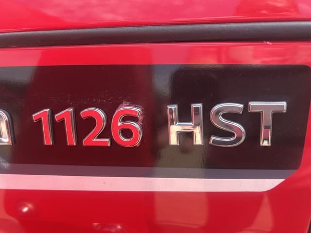 Image of Mahindra 1126 HST equipment image 4