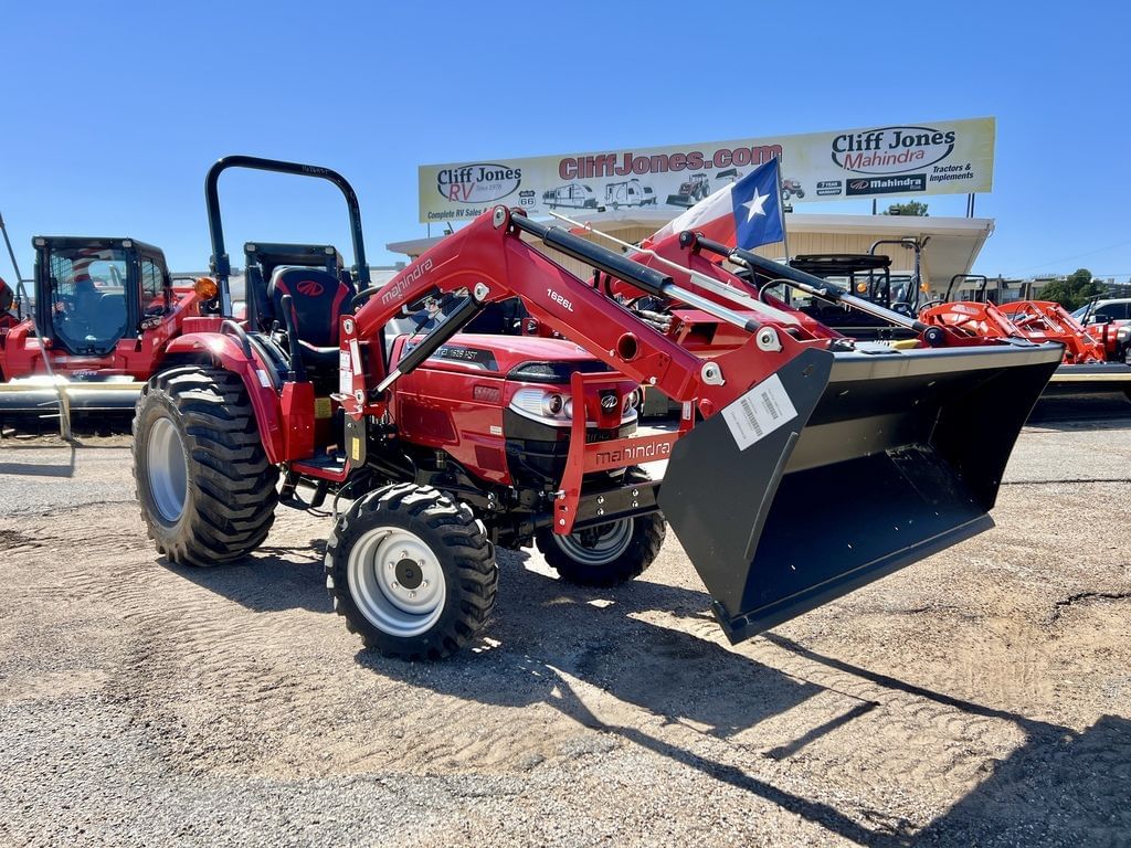 2025 Mahindra 1626 HST Equipment Image0