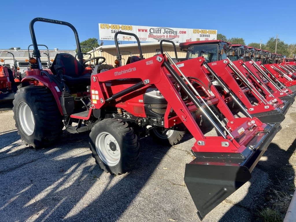 Image of Mahindra 1626 HST Primary image