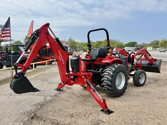 Image of Mahindra 1626 HST equipment image 2
