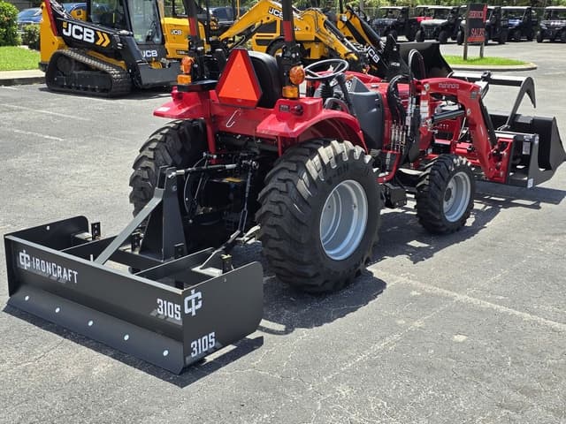 Image of Mahindra 1626 Shuttle equipment image 3