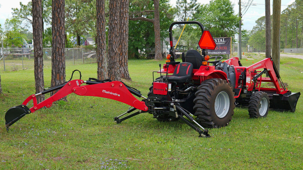 Image of Mahindra 1626 Shuttle Primary image