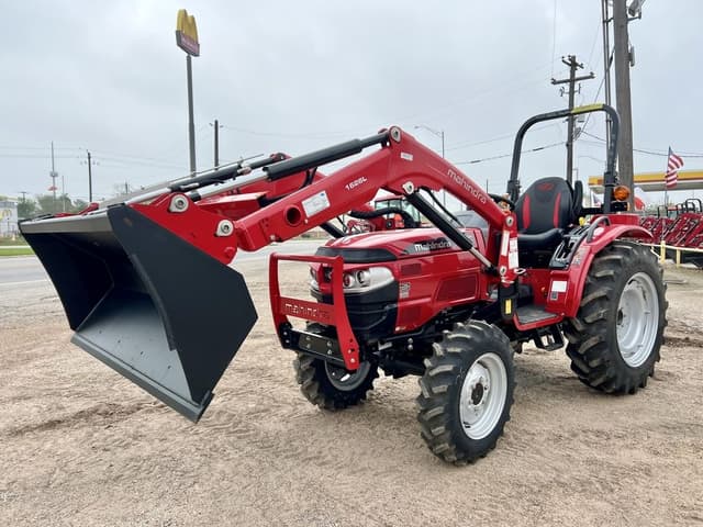 Image of Mahindra 1626 Shuttle equipment image 1