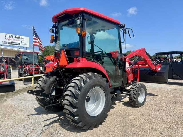 Image of Mahindra 1635 HST equipment image 2