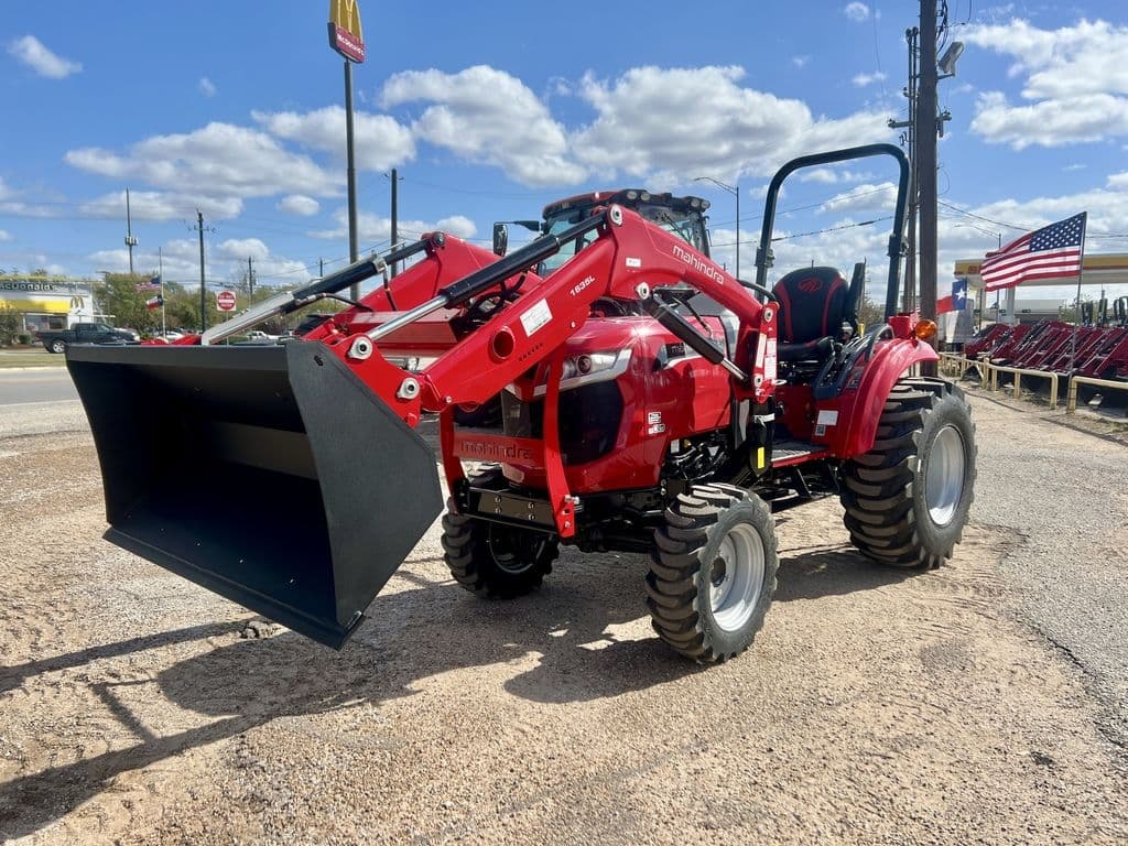 Image of Mahindra 1635 Shuttle Primary image